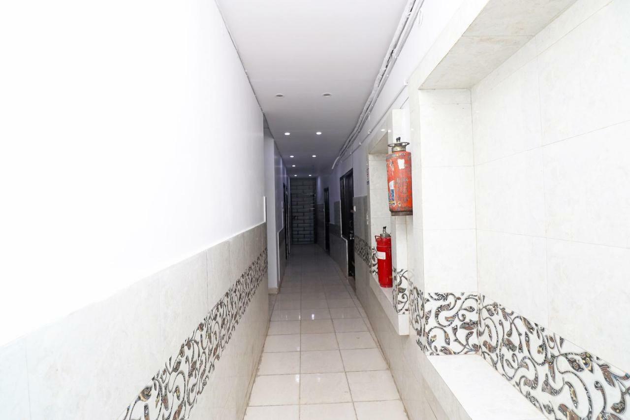 Oyo 30288 Hotel Moon Palace Лакхнау Экстерьер фото